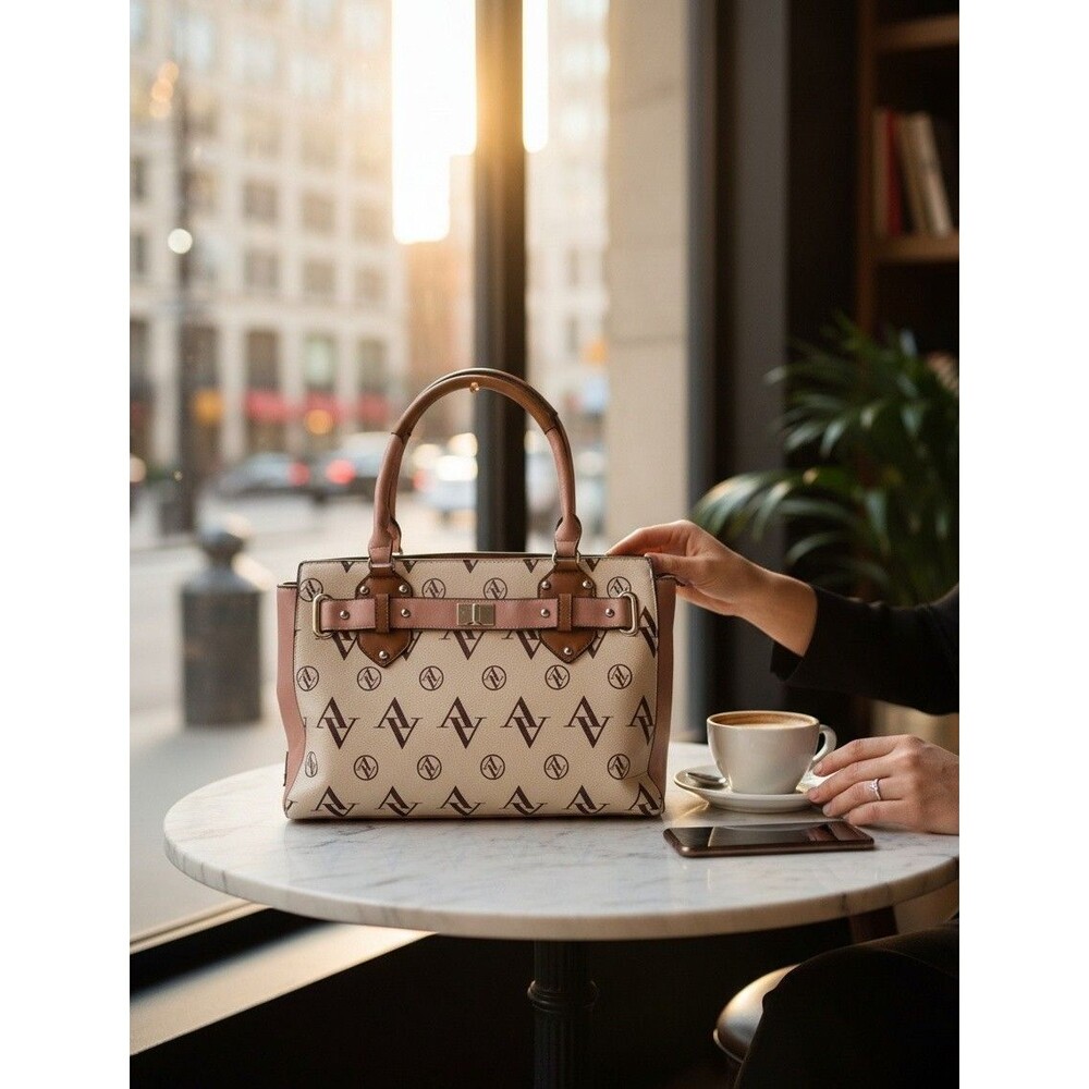 ADRIENNE VITTADINI PURSE SIGNATURE COLLECTION NWT